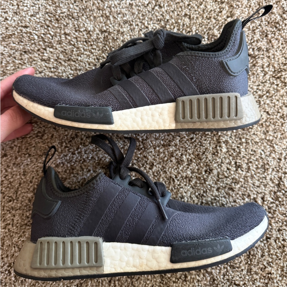 Adidas NMD R1 - Picture 4 of 10